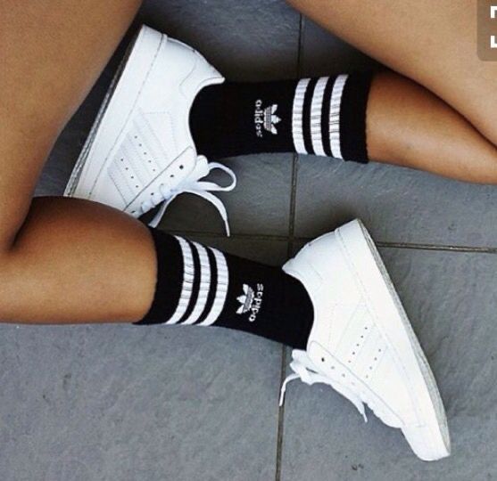 Meias Adidas preta